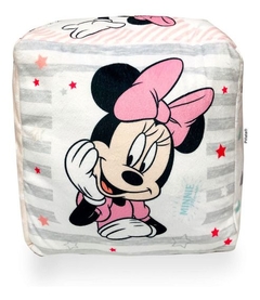 Almohadones cubo plush en internet