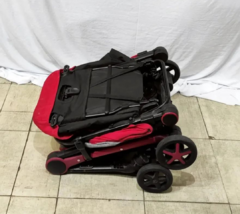 Coche ultraliviano Chicco usado - Planeta Bebé Casilda
