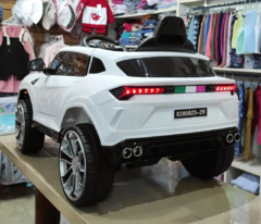 Auto Porsche a batería 12v - Planeta Bebé Casilda