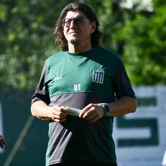 Remera Entrenamiento Excursionistas 2024