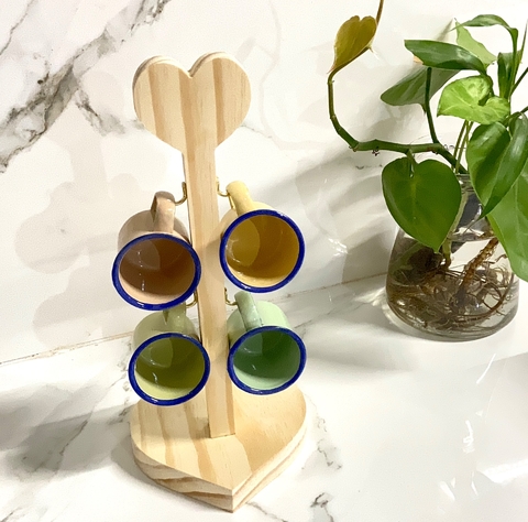 Porta Xícaras Coração Palito p/ 4xic em Madeira Pinus