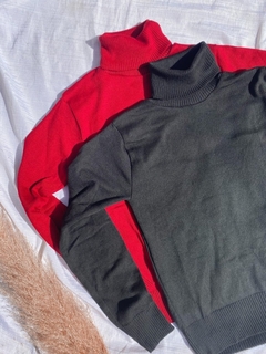 Blusa cacharrel Kim na internet