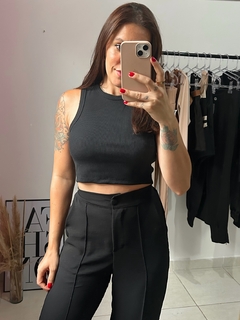 Regata cropped preta - comprar online