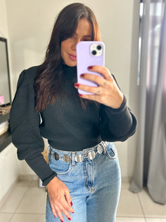 Blusa Aline na internet