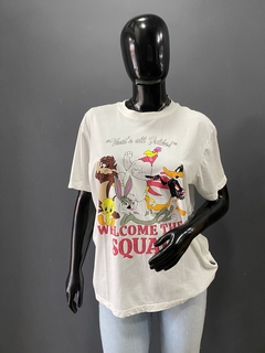 T-SHIRT SQUAD