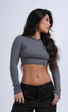 Cropped costa nua manga longa