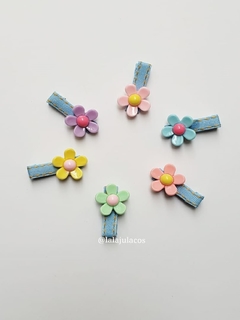 Flor colorida - comprar online
