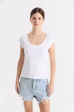 Remera Tess (A26V0011) - tienda online