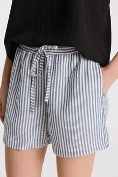 Short Petunia (A26V0802) - Rosa Parks