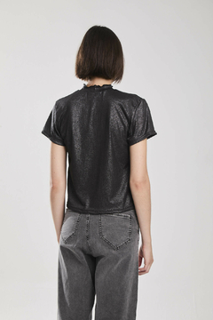 POLERA LIORA (PA25I0184) - Rosa Parks