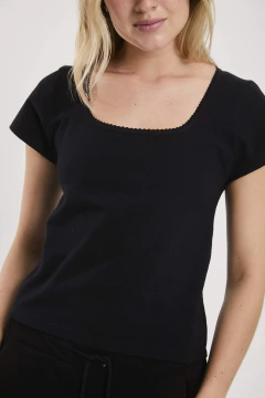 Imagen de REMERA NOVA (A25I0008)