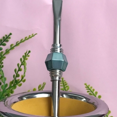 Bomba com pedra e bojo fixo (Verde metálico)