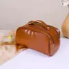 NECESSAIRE