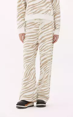 Pantalon Lali en internet