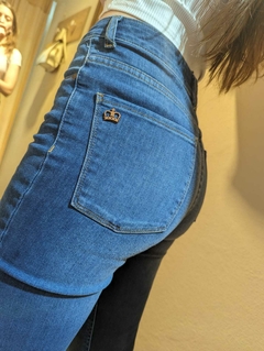 Oxford Camila Azul en internet