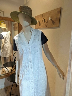 Vestido sin Mangas (R. Garofalo)