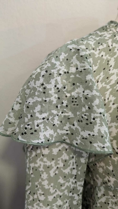 Blusa H&M en internet