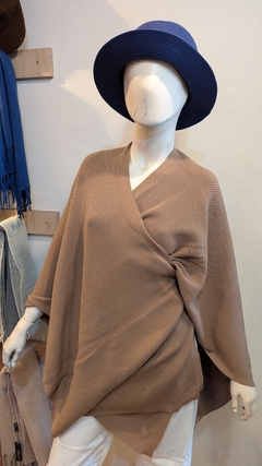 Poncho Paula en internet