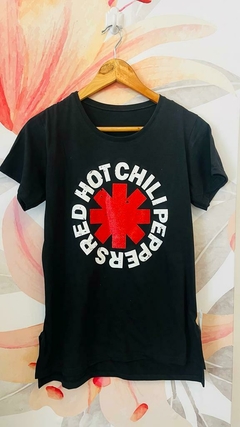 Remera Estampada Negra - Reina Roja