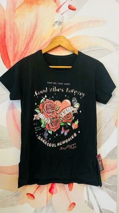 Remera Estampada Negra