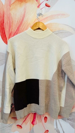 Sweater tricolor