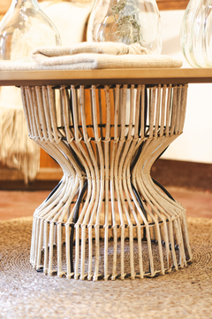 Mesa Ratona Fibras Naturales Oval