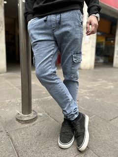 Jogger Cargo azul nevado - comprar online