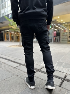 Jogger Cargo negro - Manner