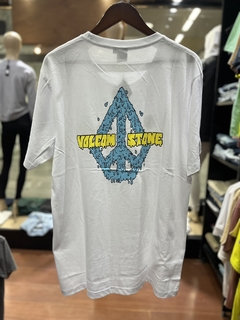 Remera Volcom blanca en internet