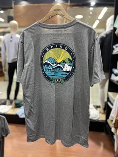 Remera Surf gris en internet