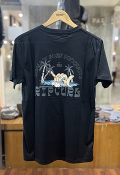 Remera Rip Curl negra en internet