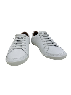 Tênis em Couro Branco AmandaFlex Ref 1017 - loja online