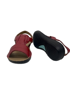 Sandália em Couro Vermelha Levecomfort Ref 10355 - Myky Store