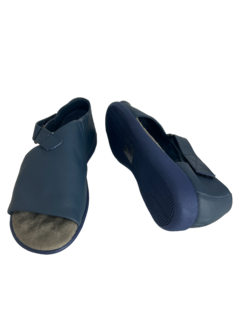 Sandália em Couro Azul Marinho Aye Ref 642033 - Myky Store