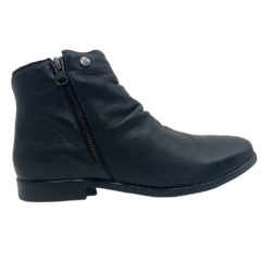 Bota em Couro Cano Curto Preta Moscardim Ref 350976 - comprar online