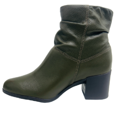 Bota em Couro Cano Curto na Cor Verde Oliva Bottero Ref. 346907 na internet
