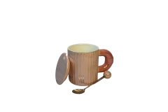 Imagen de Taza de ceramica con tapa y cuchara
