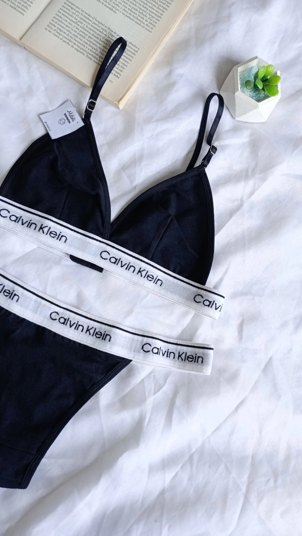 CK - BRALETTE DE ALGODON NEGRO