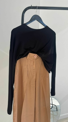 REMERA RUSTICA NEGRA en internet