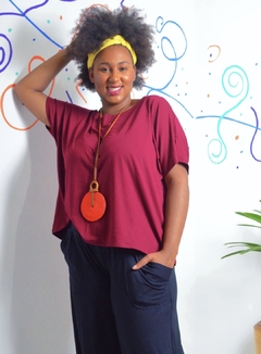 Blusa Morcego Manga Curta