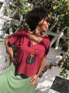 Blusa Bia - Loja Babado de Chita - Moda simples e inteligente para quem valoriza estilo e autenticidade! Peças versáteis para todos os momentos