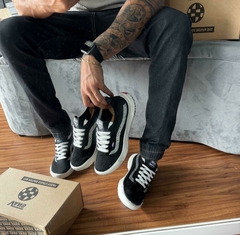 Imagem do ULTRARANGE VR3 PRETO/BRANCO
