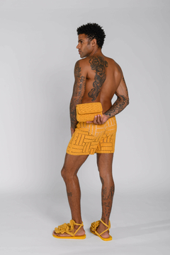 Short Mustard Labirintos na internet