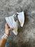 BROOKLYN WHITE en internet