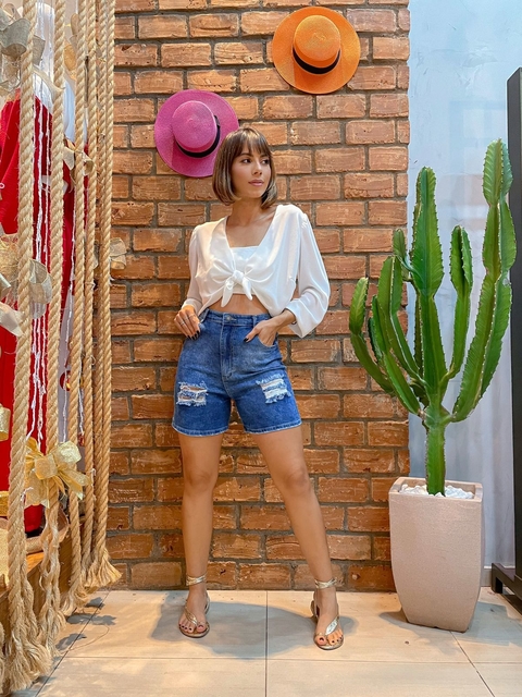 Cropped Lia