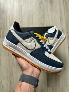 NIKE AF1