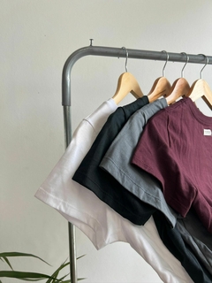 REMERA CARLA