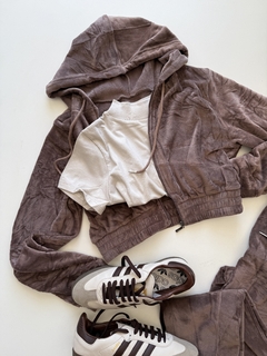 CONJUNTO PLUSH - comprar online
