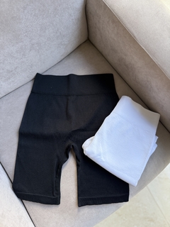 BIKER SEAMLESS SIN FRUNCE - tienda online