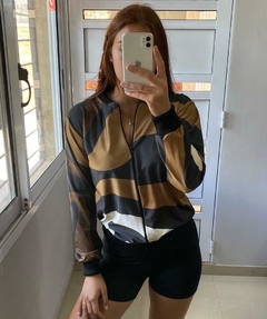 CAMPERA LYCRA DISEÑO